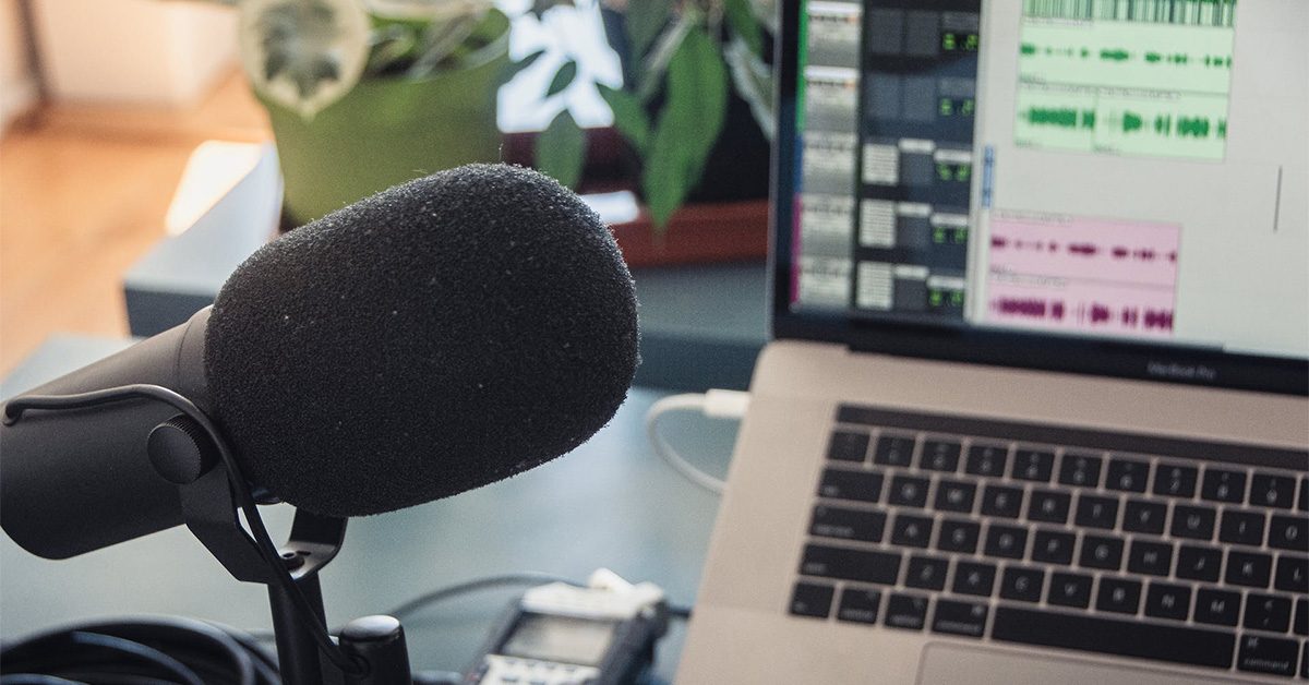 11072023 Podcast pexels-jeremy-enns-5083607